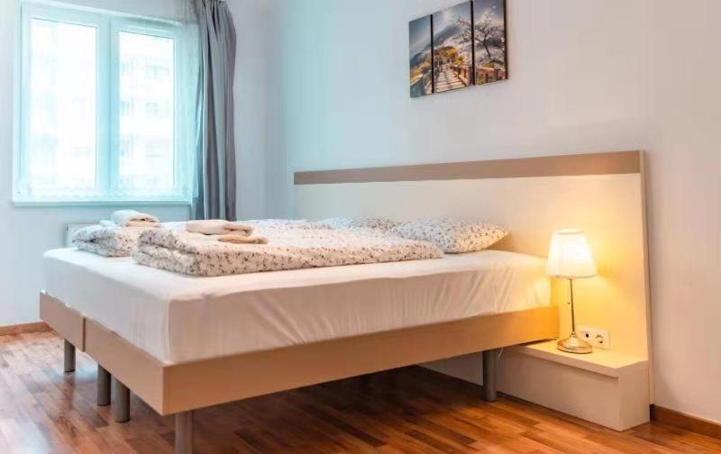 Corvin Holiday Apartments Hotel Budapest Ngoại thất bức ảnh