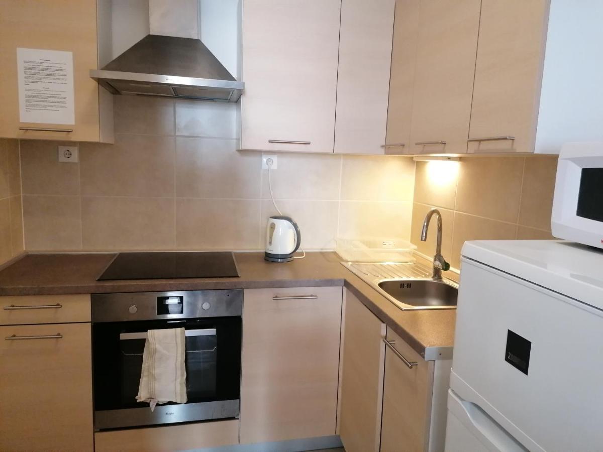 Corvin Holiday Apartments Hotel Budapest Ngoại thất bức ảnh
