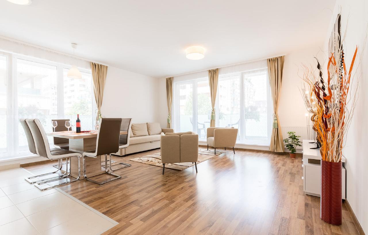 Corvin Holiday Apartments Hotel Budapest Ngoại thất bức ảnh