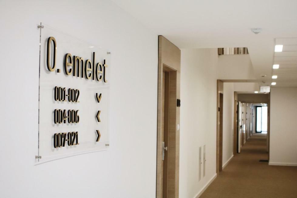 Corvin Holiday Apartments Hotel Budapest Ngoại thất bức ảnh