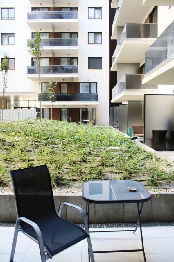 Corvin Holiday Apartments Hotel Budapest Ngoại thất bức ảnh