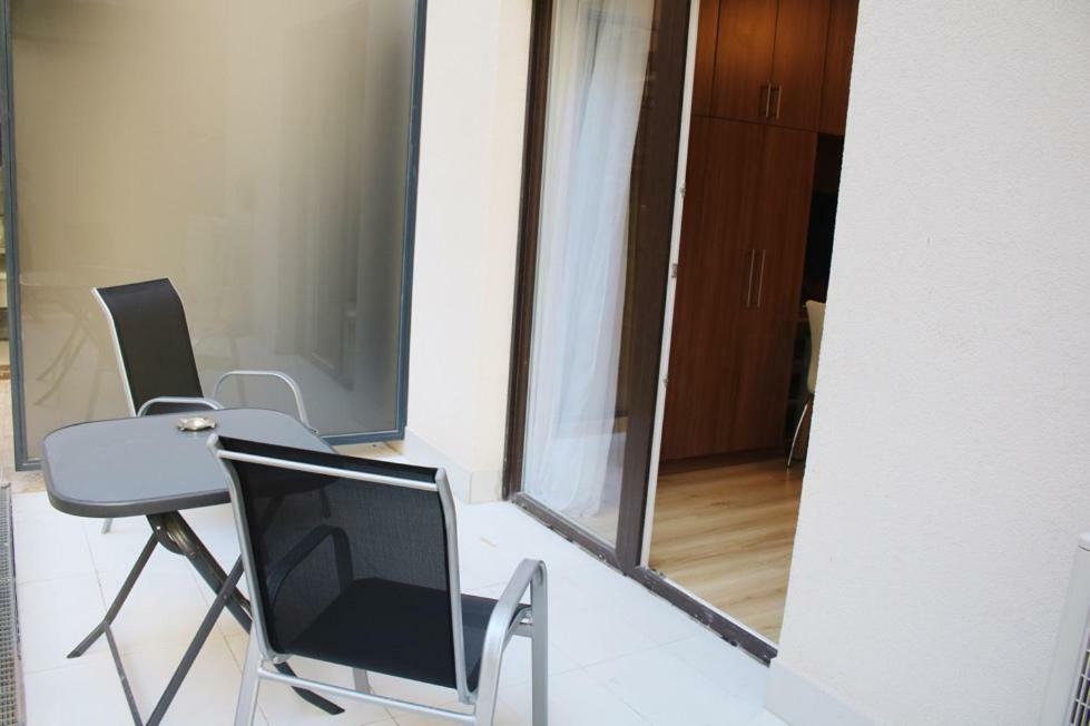 Corvin Holiday Apartments Hotel Budapest Ngoại thất bức ảnh