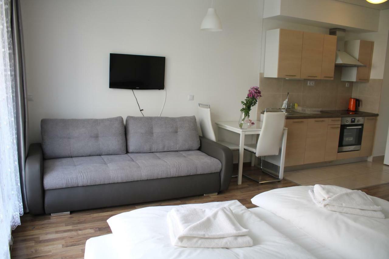 Corvin Holiday Apartments Hotel Budapest Ngoại thất bức ảnh