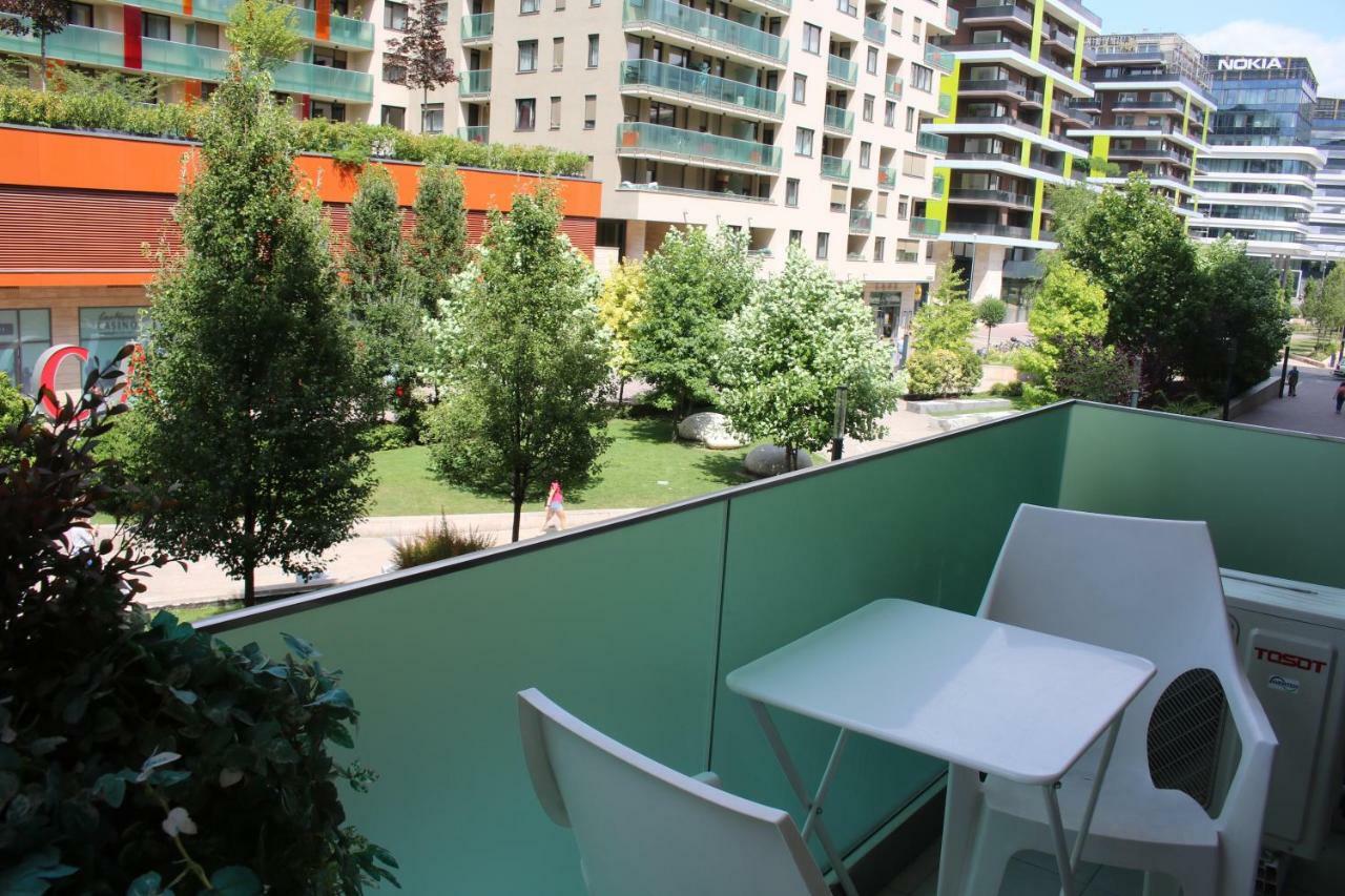 Corvin Holiday Apartments Hotel Budapest Ngoại thất bức ảnh